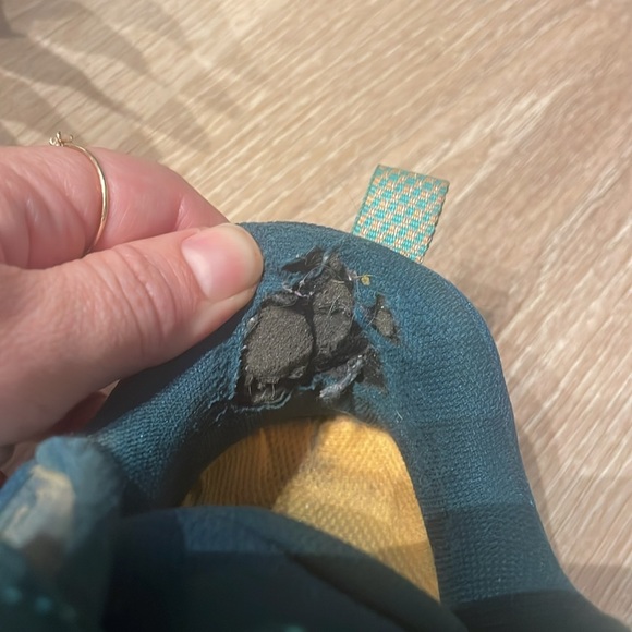 Hoka One One Challenger 6, Size 7.5 Wide Dark Green Running Shoes - Picture 10 of 14